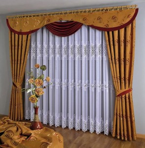 Firanka z aplikacją 11597 SZER 2,9m WYS 280cm kolor biały